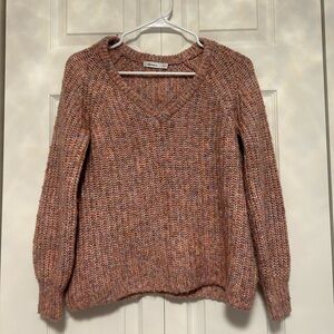 Reitmans Women's V-Neck Sweater in Warm Tones